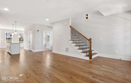 110 Hogue St, Atlanta GA  30312-1641 exterior