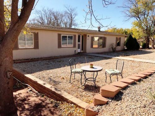 5 Main St, Kayenta, UT 84738-6164
