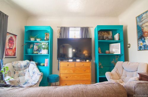 2038 6th Ave, Greeley CO  80631-7106 exterior