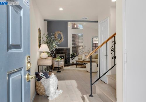 5307 Port Sailwood Dr, Newark, CA 94560-2671