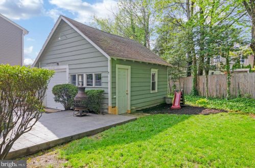 215 Marne Ave, Haddonfield NJ 08033-1444 exterior