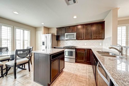 2947 Cone Flower Dr, Richmond TX 77469-5551 exterior