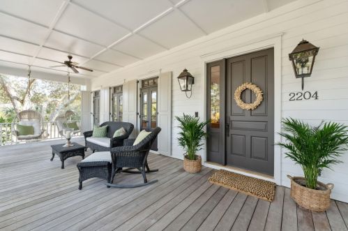 2204 Waterway Blvd, Isle Of Palms, SC 29451-2318