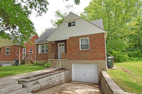 6262 Graceland Ave, Cincinnati, OH 45237-4806