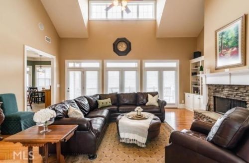 300 Harmony Grv Ln, Jefferson GA  30549-7925 exterior