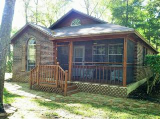 109 Dailey Rd, Mapleton, TX 75835-6588