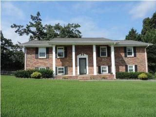 328 Larry Dr, Ringgold, GA 30736-6414