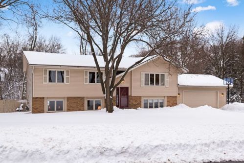 5227 139th St, Prior Lake, MN 55378-1954