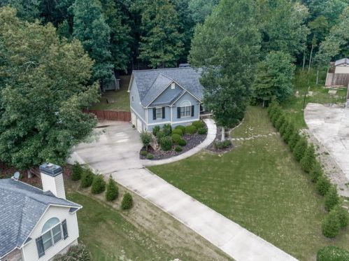 2 Barrel Way, Ball Ground, GA 30107-5827