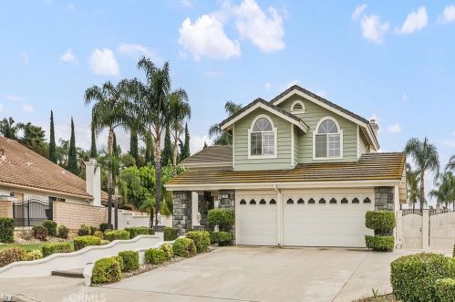 1874 Natalie Ln, Riverside CA  92506-4656 exterior