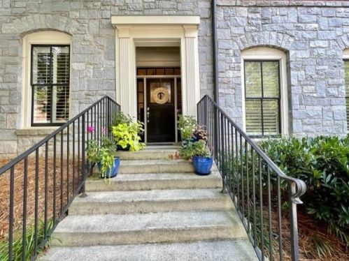 1867 Gordon Mnr, Atlanta, GA 30307-2320