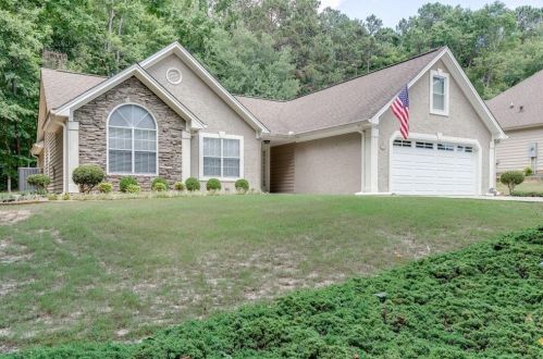 3355 Ivy Lake Dr, Buford, GA 30519-6747