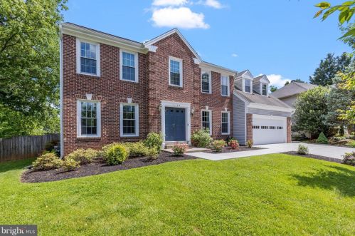 4105 Cottage Ln, Annandale, VA 22003-3442