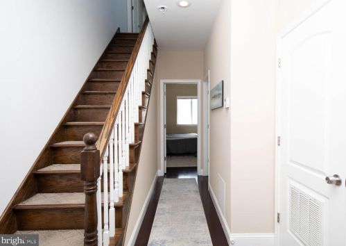 2014 Federal St, Philadelphia, PA 19146-4323
