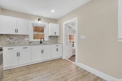 77 Wilson Ave, Windsor CT  06095-4612 exterior