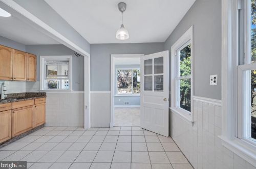 1610 Neely Rd, Silver Spring MD 20903-1938 exterior