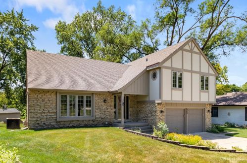 849 Marston Ave, Glendale Heights, IL 60137