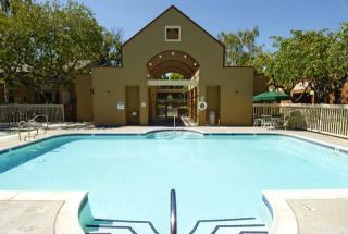 955 Escalon Ave, Sunnyvale CA  94085-4155 exterior