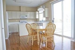 1224 Windemere Cir, Gurnee IL  60031-6122 exterior