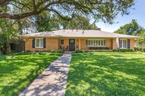 6138 Crestmont Dr, Dallas, TX 75214-2015
