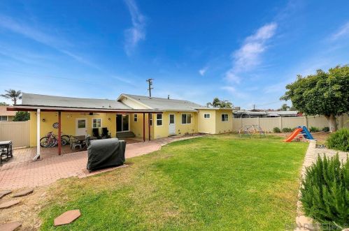 339 Alpine Ave, Chula Vista CA  91910-2906 exterior