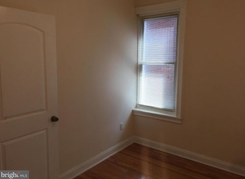 220 53 St, Philadelphia PA 19143-0015 exterior