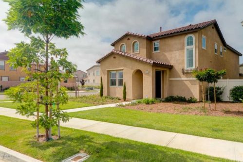 3551 Kings Canyon Dr, Oxnard, CA 93036