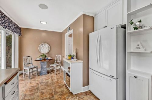 1208 Park Ln, Santa Ana CA  92706-1423 exterior