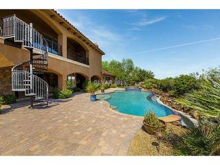 38 Sankaty Cir, Henderson, NV 89052-6670