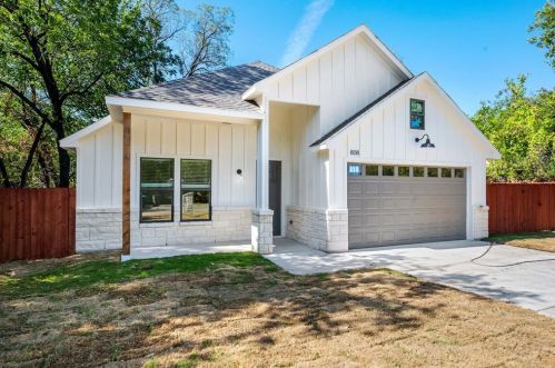 808 Minden St, Fort Worth, TX 76110-5629