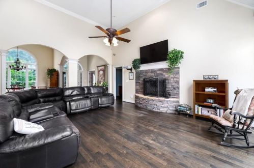 1132 Mccoy Dr, Conyers GA  30094 exterior