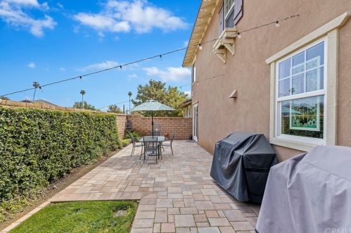 16107 Sierra Heights Dr, Riverside CA  92503-8413 exterior