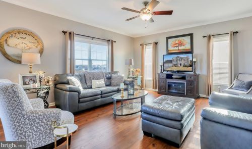 67 Tinning Ct, Hedgesville WV 25427-7367 exterior