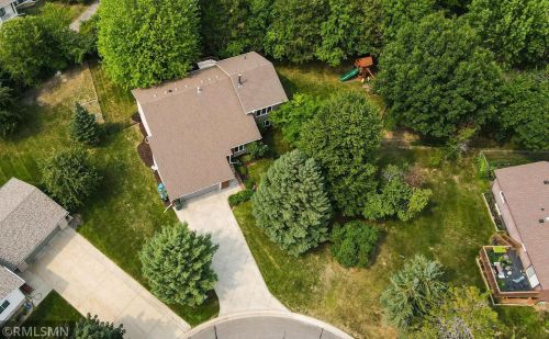 3865 Cinnabar Dr, Saint Paul MN  55122-1614 exterior