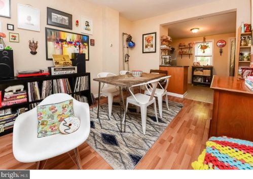 2243 Greenwich St, Philadelphia PA  19146-4206 exterior