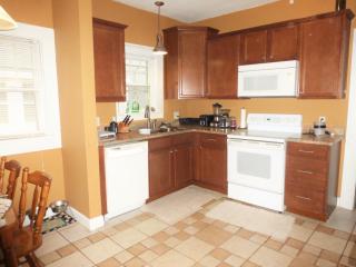 5102 Broadway St, Indianapolis IN  46205-1162 exterior