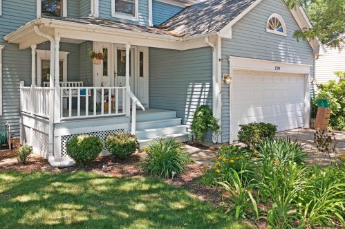 1709 Paddington Ave, Naperville, IL 60563-2098