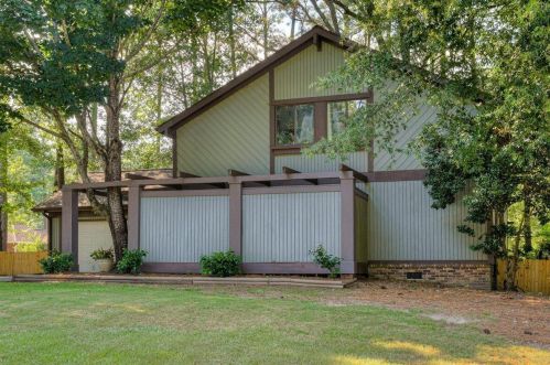 656 Chestnut Dr, Harlem, GA 30824-1819