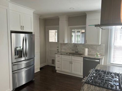 1213 Cameron Ct, Atlanta GA  30306-2621 exterior