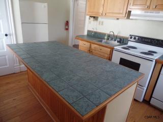 922 Bucknell Ave, Johnstown PA  15905-2214 exterior