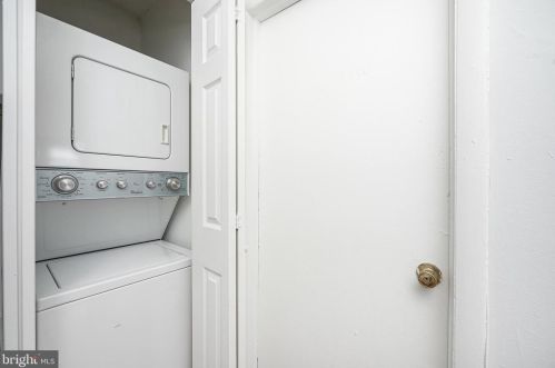 1716 5 St, Philadelphia PA 19148-1850 exterior