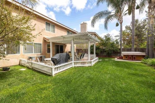 1352 Granite Springs Dr, Chula Vista CA  91915-1540 exterior