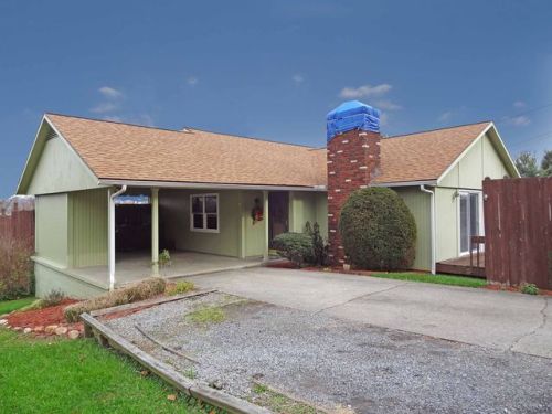 99 Estate Dr, Morgantown, WV 26508-5943