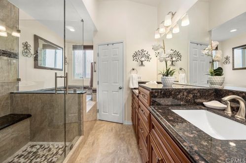 260 Brookside Ct, Anaheim CA  92808-1204 exterior