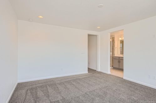 3469 Duquesne Way, Aurora CO 80016-1317 exterior