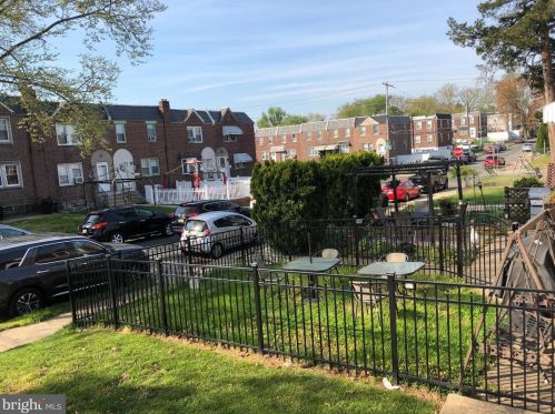 6312 Jackson St, Philadelphia, PA 19135-3225