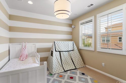 129 Pathway, Irvine CA  92618-8846 exterior