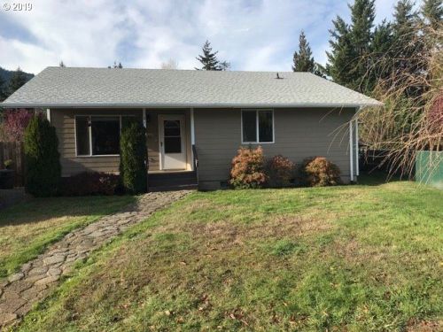 81 Emerald Dr, Carson, WA 98610-3054