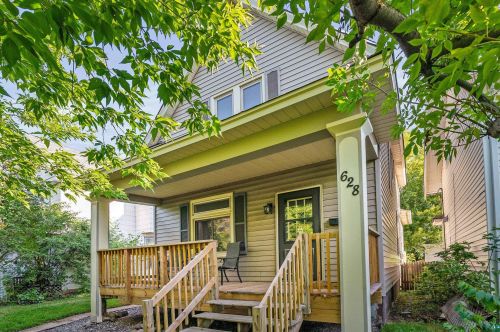 628 40th Ave, Duluth, MN 55807-1632