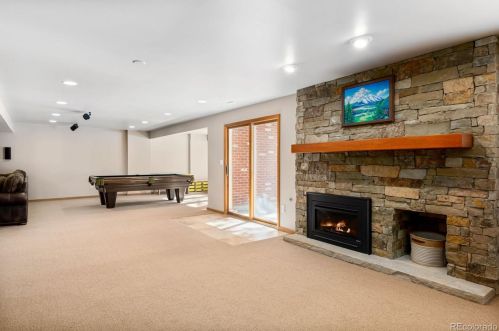 6068 Clinton Ct, Englewood CO 80111-5217 exterior